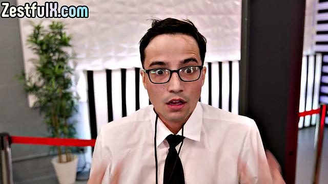 Cosplay inked babe pussyeaten