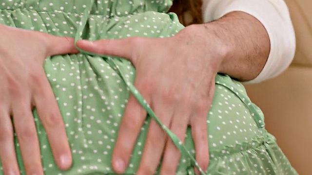 Big-titted redhead MILF fucked after pussylicking