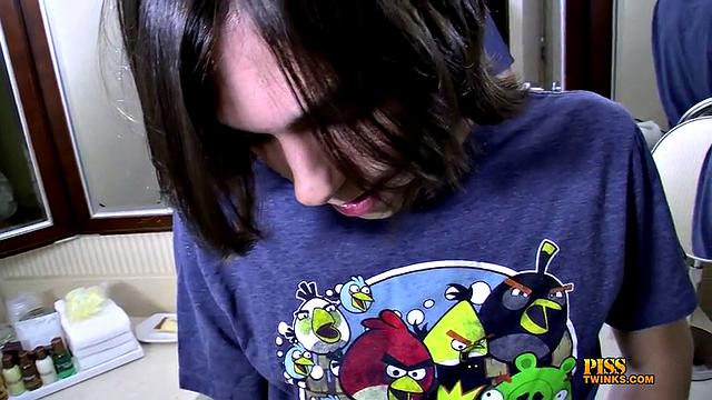 Adorable Uncut Guy Squirts And Drenches - Tyler Haycock