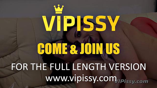 Horny Pissing Lesbians Get Drenched And Orgasm