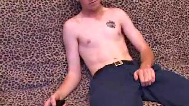 Mighty Mason is a straight 19 year old, who loves to skate board and snow board and has quite a way with the ladies. Hoping this is his break into porn, Mason is eager to show off his big cock.