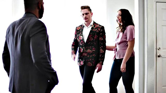 Bisex small boobs slut facialized in threesome