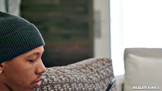 Annoying Stepsister Ruined Relationship