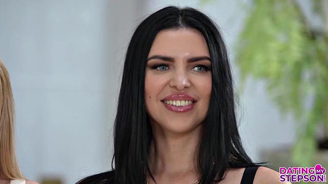 Filled Up Before Dinner - S3:E1