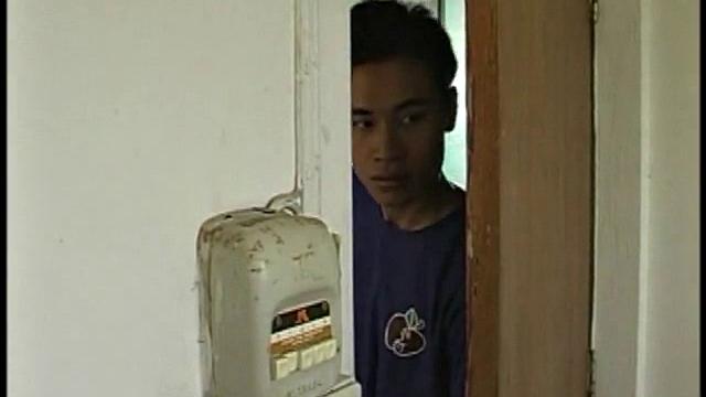 Peeking into the office, we find assistant coach with mouth wrapped around intern's cock. Poj then decides to take Kie's cock into his own hands.