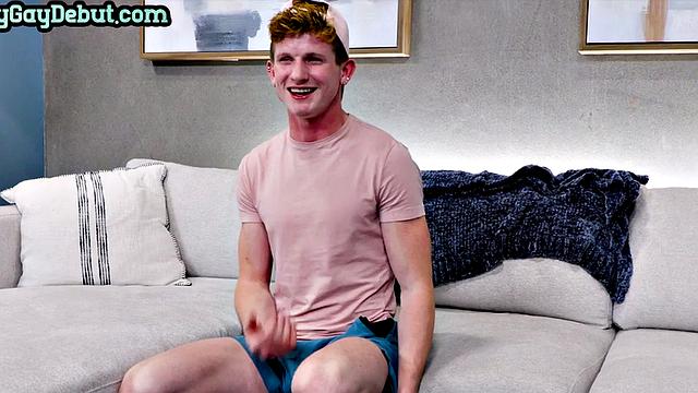 Athletic jock masturbates on solo casting before cumshot