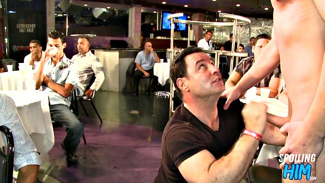 Real stripper party with deepthroating