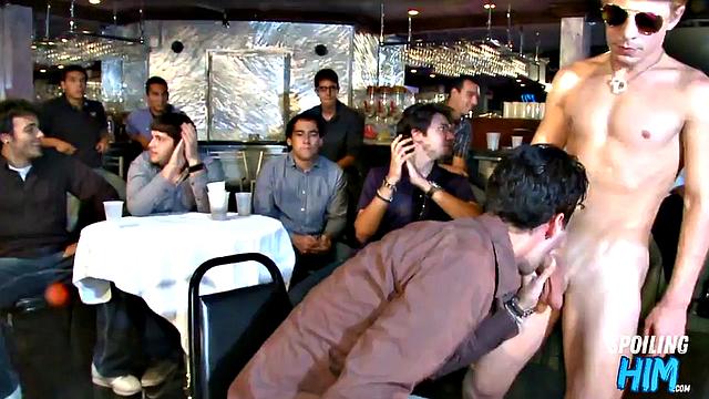 Real stripper party with deepthroating