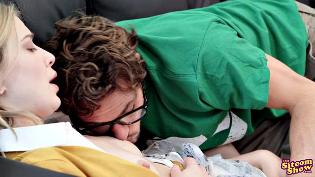 Big Bang The Cunnilingus Continuum - Season 4, Episode 2