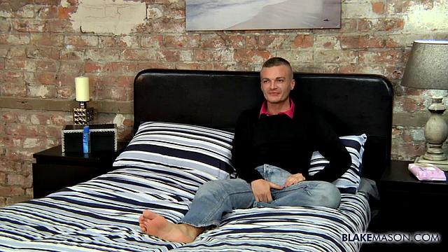 Jerking Off with Hairy Luke - Luke Stacks