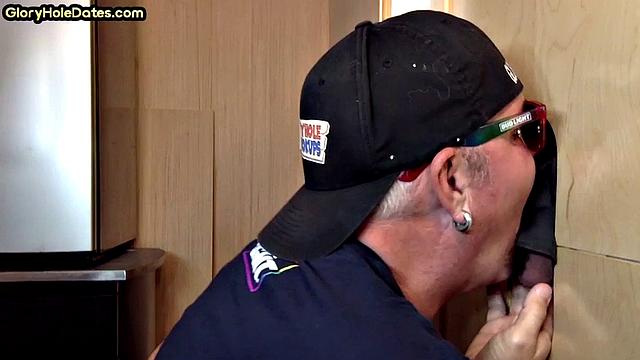 Gloryhole amateur DILF sucks cock for jizz in mouth