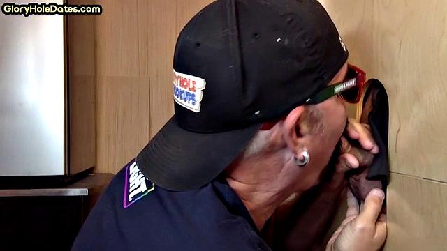 Gloryhole amateur DILF sucks cock for jizz in mouth