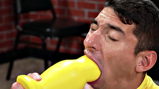 Dildo lover gets fucked by Black top in his greedy ass