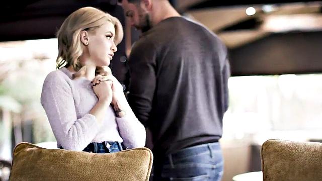 отчим жарит татуированную падчерицу раком