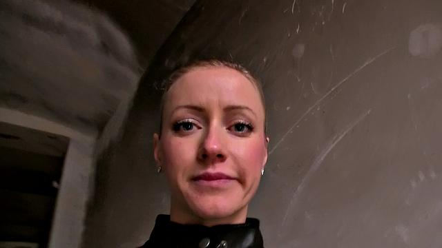 Pay To See Your Beauty