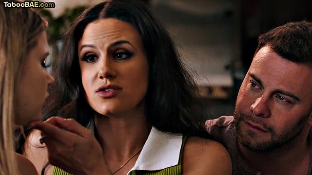 Мачеха и взрослая падчерица делят хуй, и обе довольны как слоны