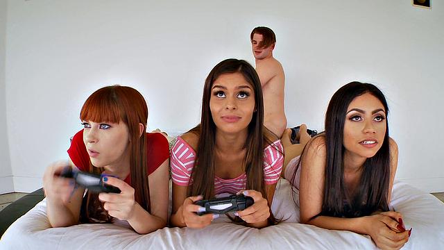 Gamer Girls