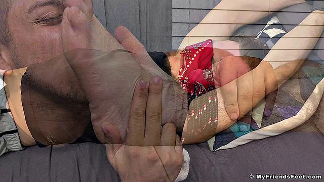 Кевина застукали и обожают - Кевин