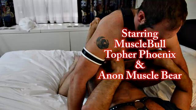 Tag Teaming the Muscle Bear