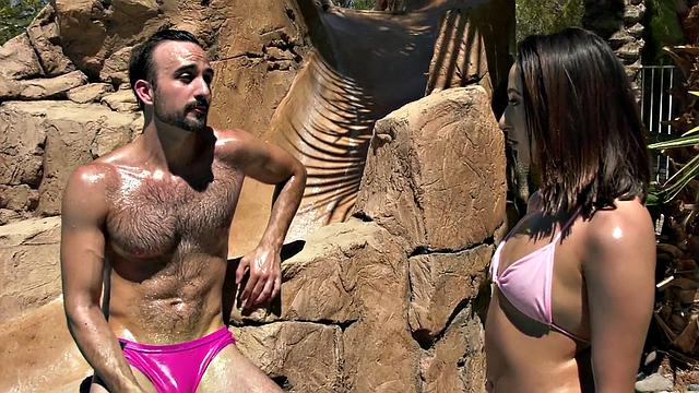 Beauty cockriding boyfriend in outdoor threesome