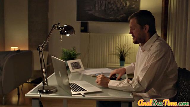 Cockhungry baes analized by BBC in threesome