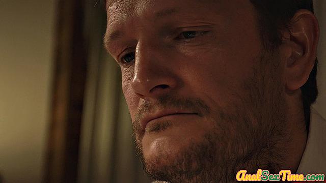 Cockhungry baes analized by BBC in threesome