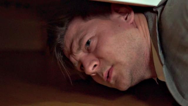 21yo babes pussyfucked in three-way