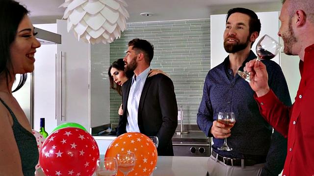 Trans babe secretly tugged at party before riding