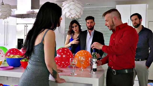 Trans babe secretly tugged at party before riding