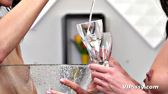 Vipissy - Piss Model Needed - Lesbian