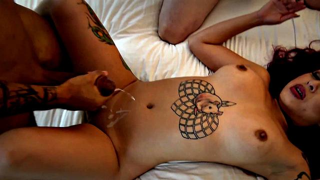 My Girlfriend Got Her First BBC