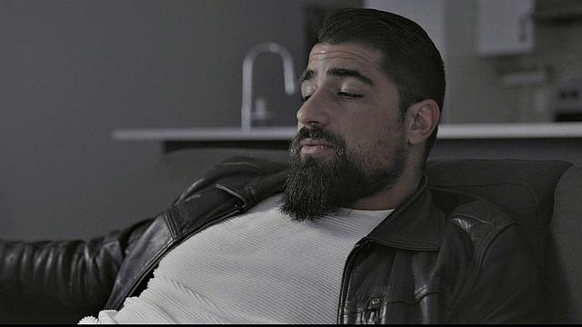 Ryan Bones, Lev Ivankov: Hangover