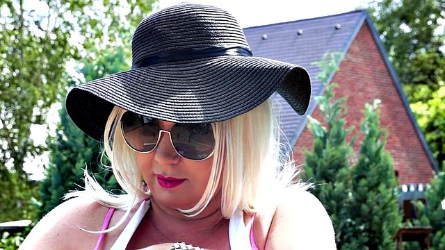 Marissa Kert: Sun-Kissed at Poolside