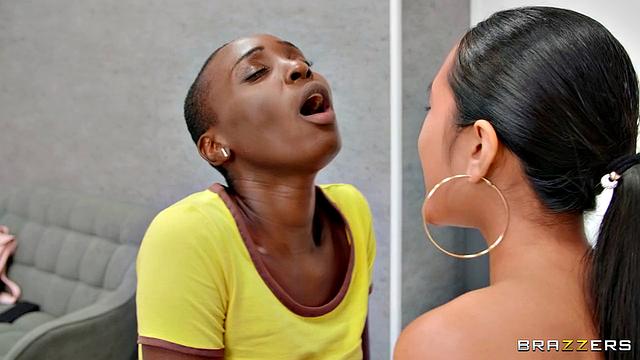 Pillow Humping Friends