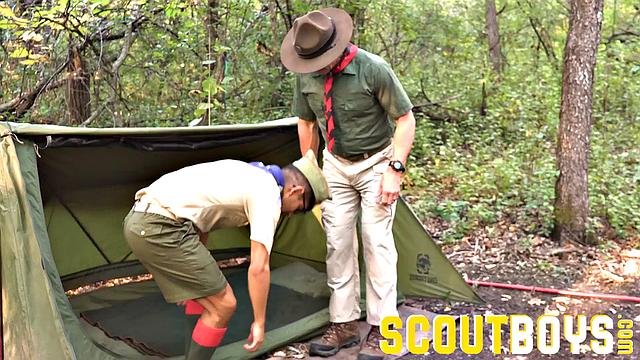 SCOUT MILO Chapter 2 - Pitch Tent