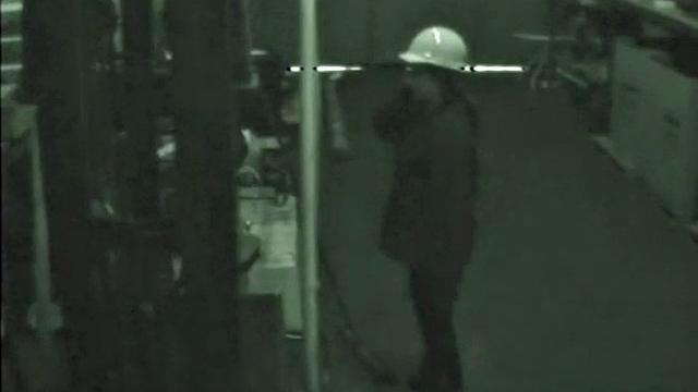 Horny construction worker sucks on cock