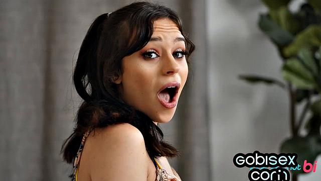 Cutie babes smashed in bi group sex