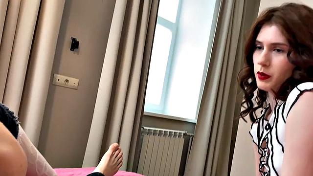 21yo girls anally fucked in threesome by big dick in POV