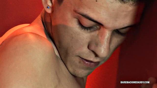 дарио жестко долбит али в волосатую жопу своим огромным членом