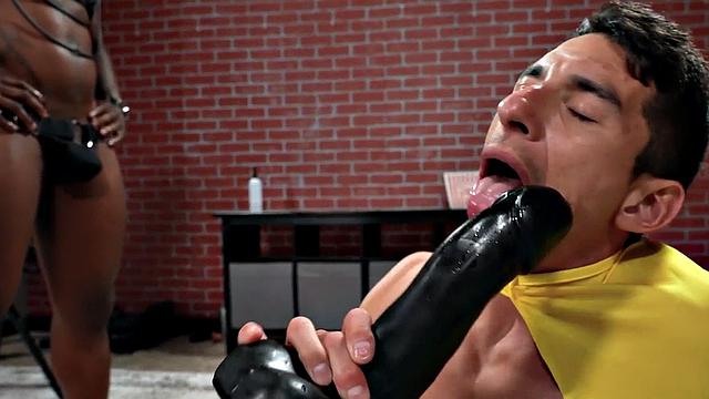 Dildo addict barebacked by Black top in leather