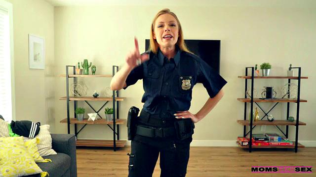 My Step Mom Is A Cop - S12:E10