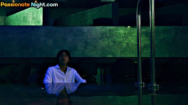 Horny bigass bitch cockriding hard