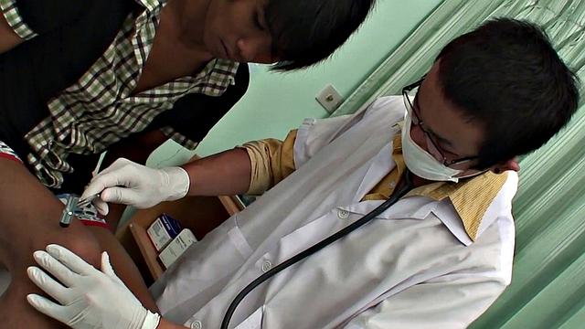 Asian twink examined and breeded in missionary by his doctor