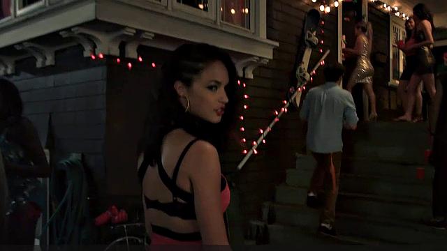 Alexis Knapp scenes
