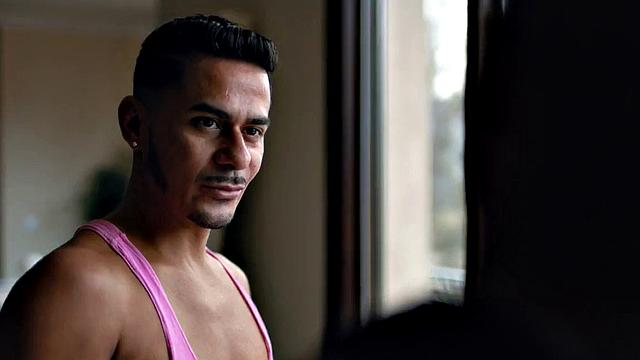 IR Latin bottom bareback bangs his new cocksucker