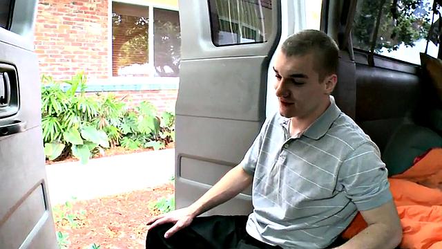 Str8 amateur stud cums on guy in public van outdoor