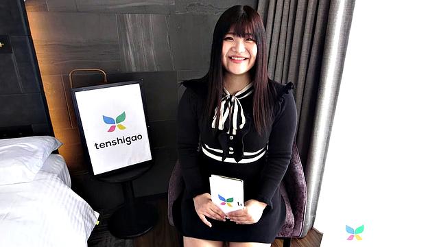 смотри, как мадока ватанабе соблазняет в откровенном косплее