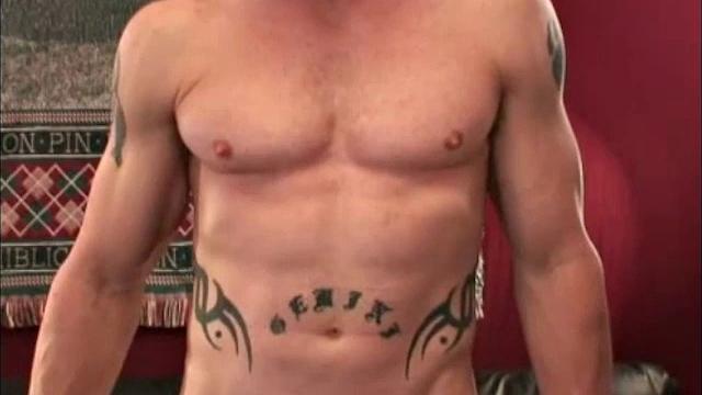 Scott is a gorgeous man, with a well built body. Accept for those tattoos, he's worthy of a Calvin Klein mdeling position. But there is something not right with him. It took four meetings to get these two sessions on video.