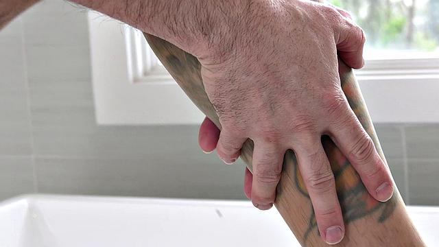 Young Big Tits Teen Charly Summer Finds Stepdad's Taboo Fetish And Fucks Him