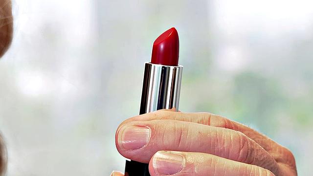 Young Big Tits Teen Charly Summer Finds Stepdad's Taboo Fetish And Fucks Him